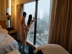 高级酒店和极品身材的可爱小女友 落地窗前啪啪啪